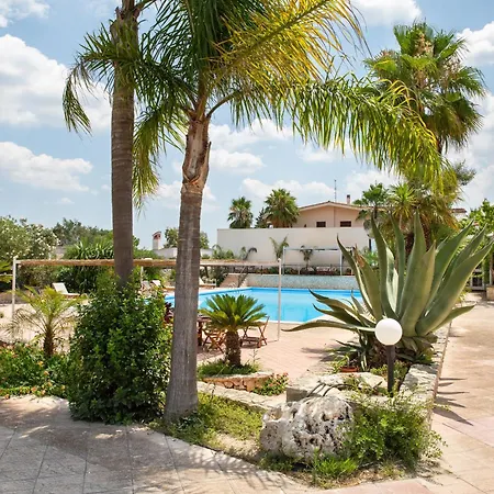 Palmizi * روفانو